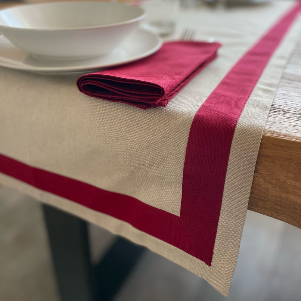 Runner da tavola in misto cotone rosso